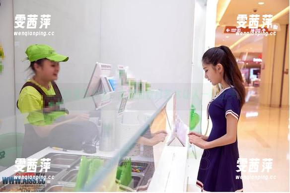 原图的强烈对比，爱丝的秋日艺术让人一秒上头。
