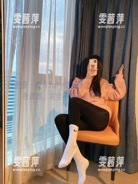 微密圈 - 翻开July芝岚的图片，看一眼咖色诱惑，完全不想再喝咖啡了！
