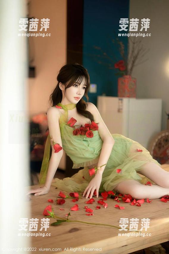 Xiuren秀人网 - 图包里的MODEL伊若，哈哈，温柔得我都有些语无伦次了