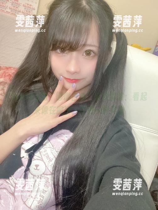 Wendy的“懒懒白兔”在线图集：看起来像在撒娇，实则一针见血