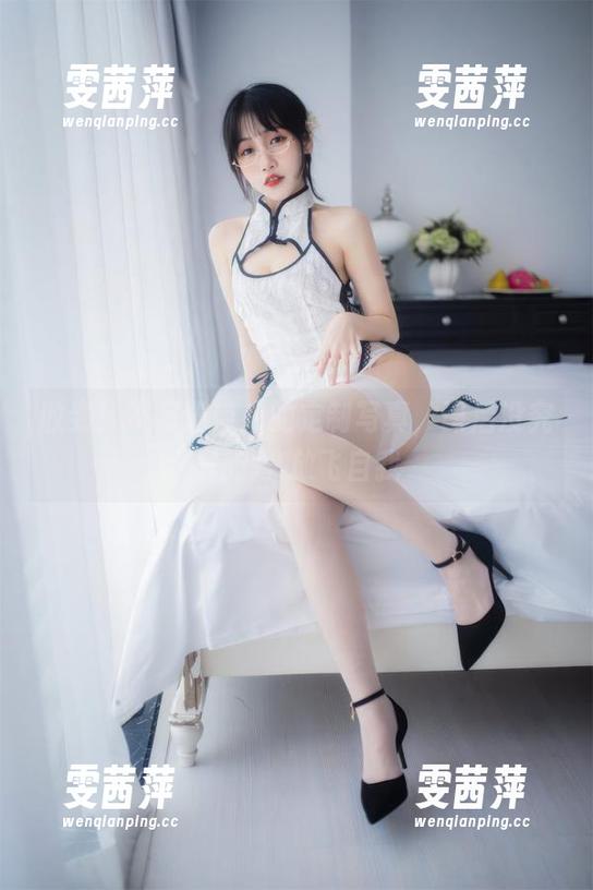 收到！不呆猫带来的定制写真，课后没究竟的JK放飞自我