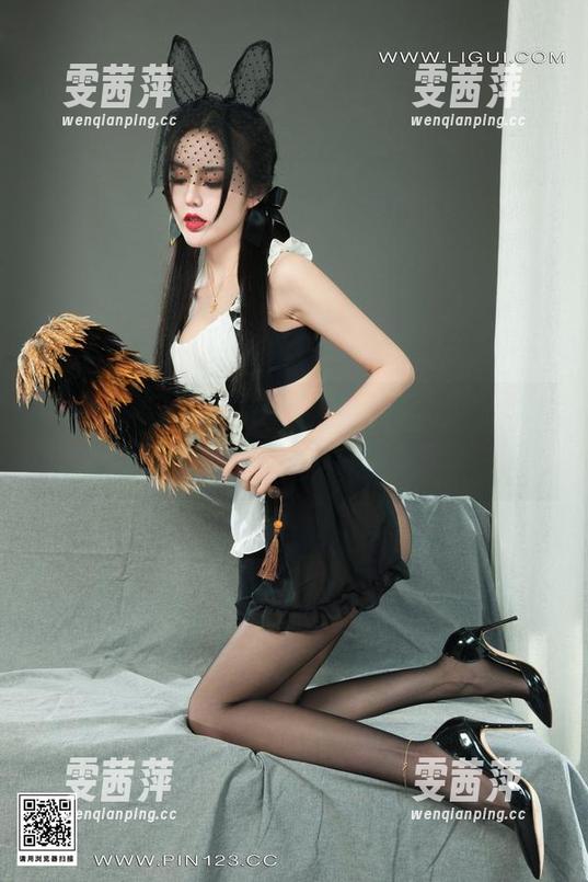 丽柜 - 心心的最新万圣节写真，活生生的秋季恐怖片，嗯...我害怕了。