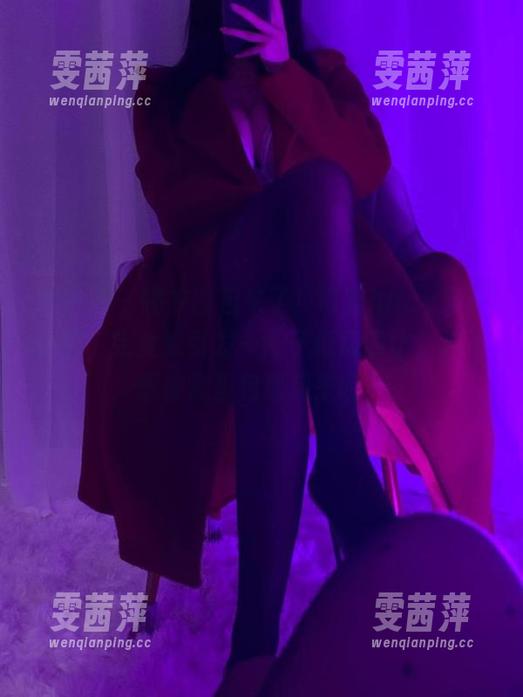 微密圈 - 睡衣图包来了！可馨juicy又更新啦，完全能引发一阵子低级攀比，谁不想被窝里包裹起来呢？