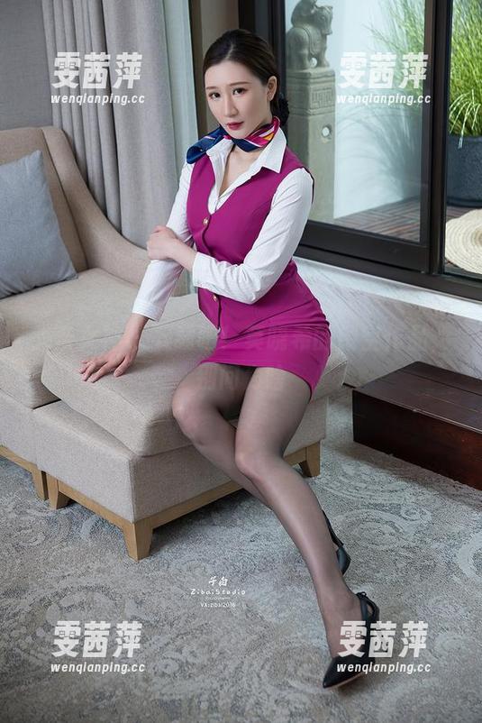 头条女神 - 下载吧！莫晓希的镂空作品，别问为啥