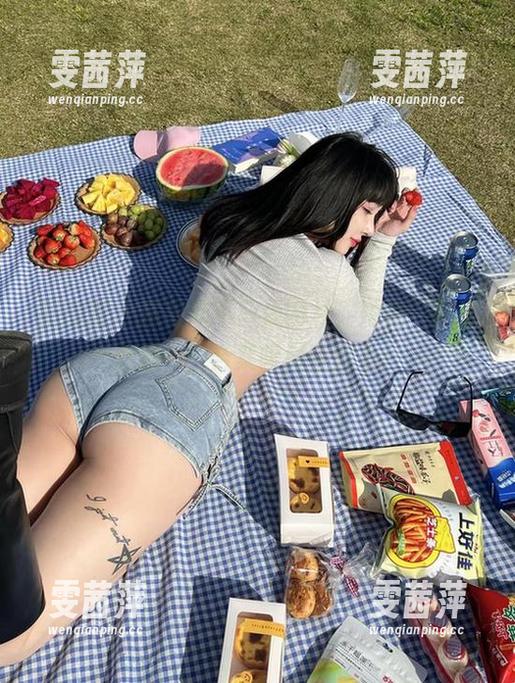 微密圈 - 宋昱欣不只是图片，她是‘御姐魅惑’，合集喷射注意力！