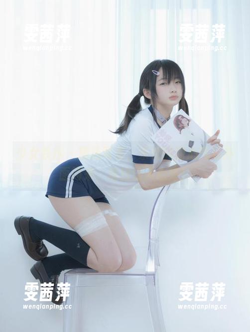 少女秩序 - 精选写真，乐栀的甜心气息扑面而来，隐约让人心痒！