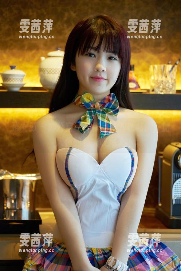 推女郎 - 办公室写真作品，下载杨伊，加入你的私人收藏。
