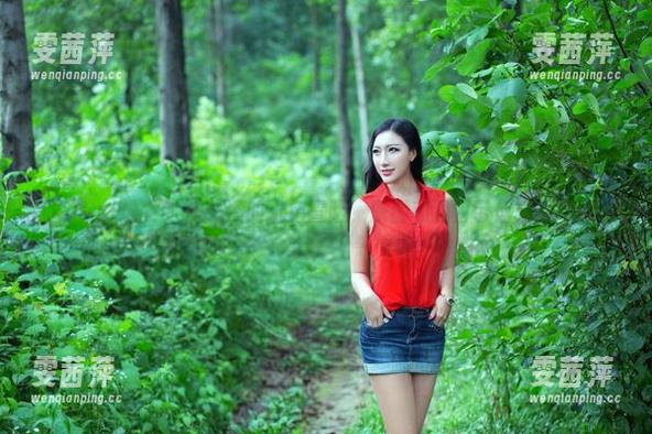推女郎 - 陆瓷的粉色冒险，原图和图包带你走