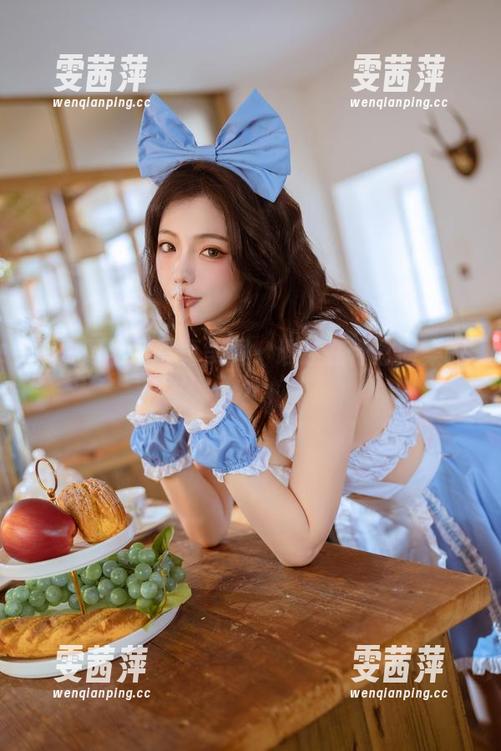 桃良阿宅的写真美图，谁还在怀念同桌啊？