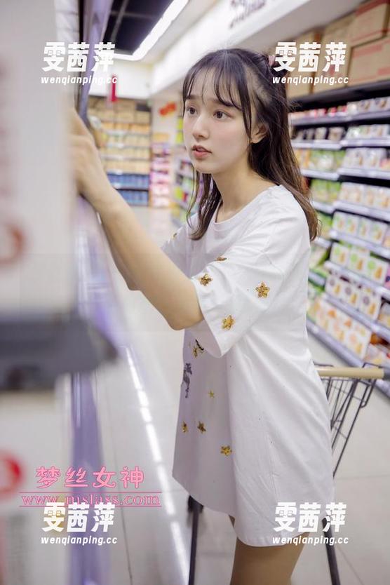 梦丝女神 - 图片堆里，玥玥的女孩好像都有故事，编不完的那种