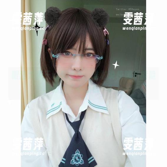 眼酱大魔王w作品集，谁敢说校服不能隐藏些“小心机”？