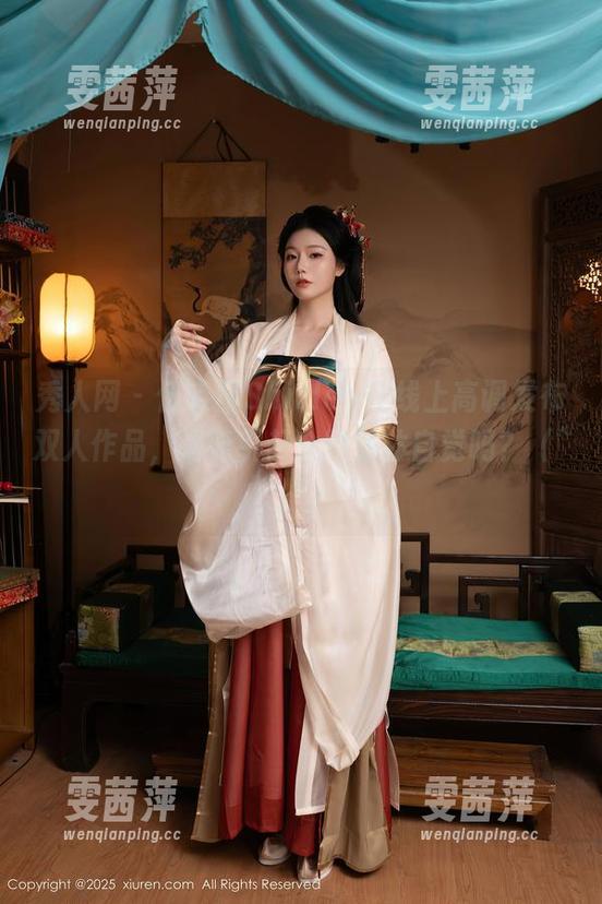 秀人网 - 伍晓丽Shirley在线上高调发布双人作品，是要引起全网集体自觉吗？（^_^）