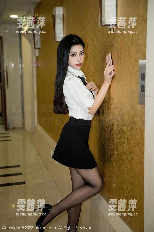 秀人网 - 凯竹Quinn的修女图集更新，神圣或者世俗，欢迎意识飘起来。