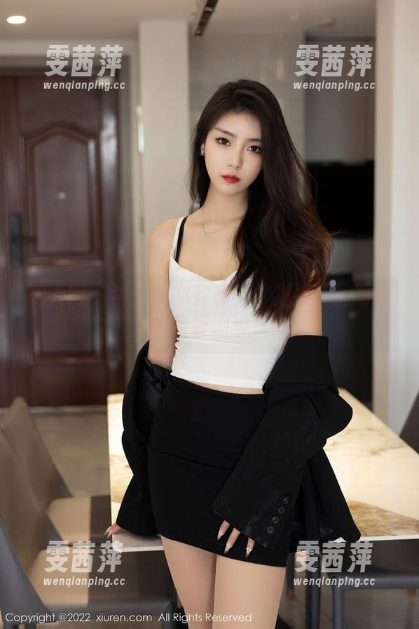 秀人网 - 牛仔裤亦有春天！刘婷婷的写真集带你看潮流风向