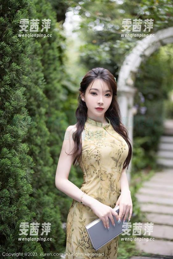 秀人网 - 来欣赏可可芝的高清美脚作品，腿长任性啊！