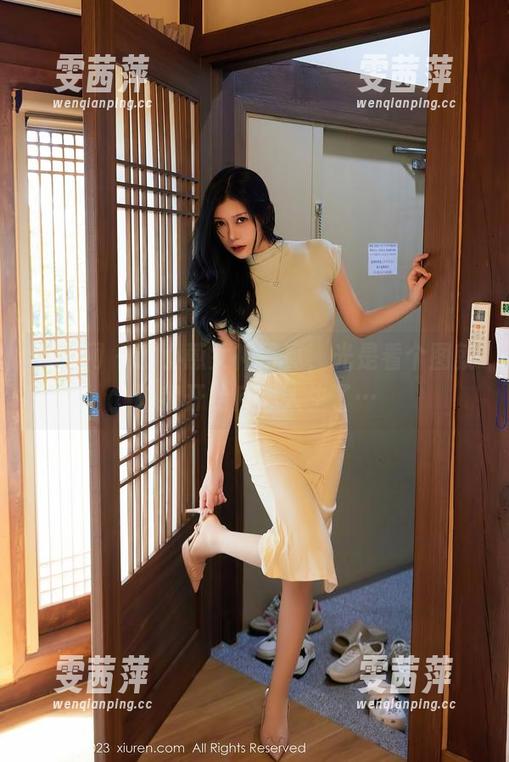 秀人网 - 谢小蒽女神写真，光是看个图就让我开始反思人生了…