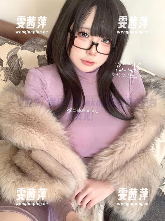 一觉醒来，发现纯爱neko的睡衣竟在图包里发光！