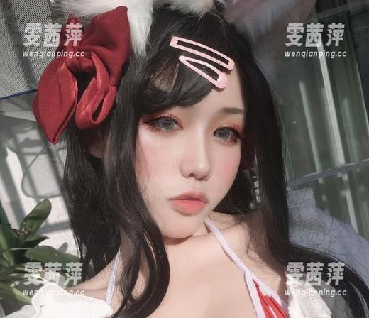 芊川一笑MNK全套图集：当学长说要带我去吃好吃的，我内心的小鹿撞成了一片狼藉。