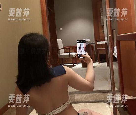 微密圈 - 詹詹女仆系列图集，下载让你的手机也‘女仆’起来！