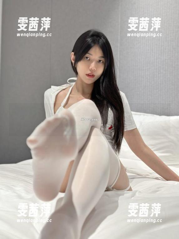 微密圈 - 鱼神鱼全集：赏花？赏月？其实是在赏自己！